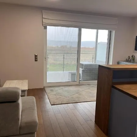 Tenders Apartament Zegrze Poludniowe